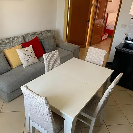 Appartement Pasho's House Darezeze e Re