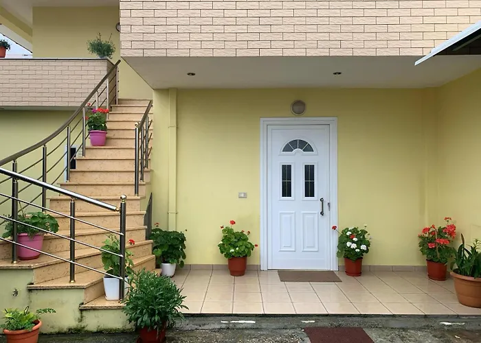 Appartement Pasho's House Darezeze e Re