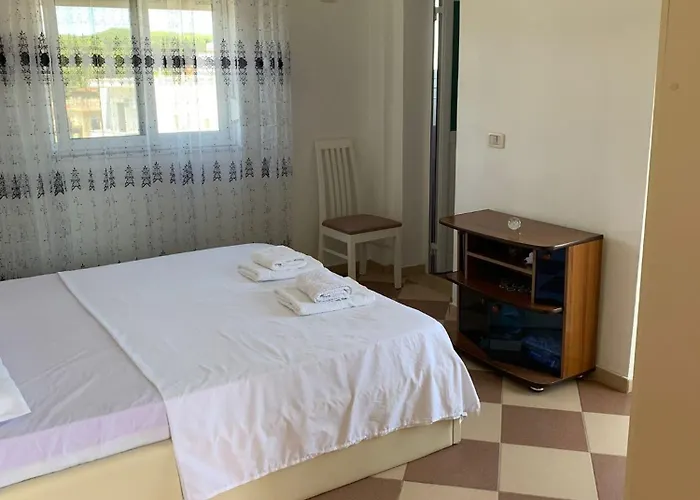 Pasho's House * Darezeze e Re